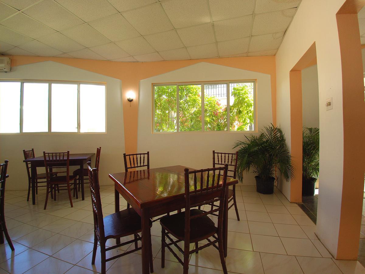 Pinneys Beach Hotel Nevis Charlestown Eksteriør billede